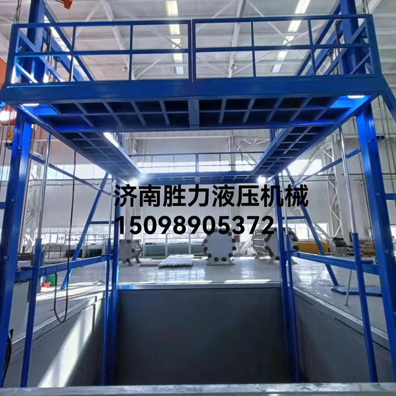 載重5噸特殊導軌式升降機2臺安裝完畢！